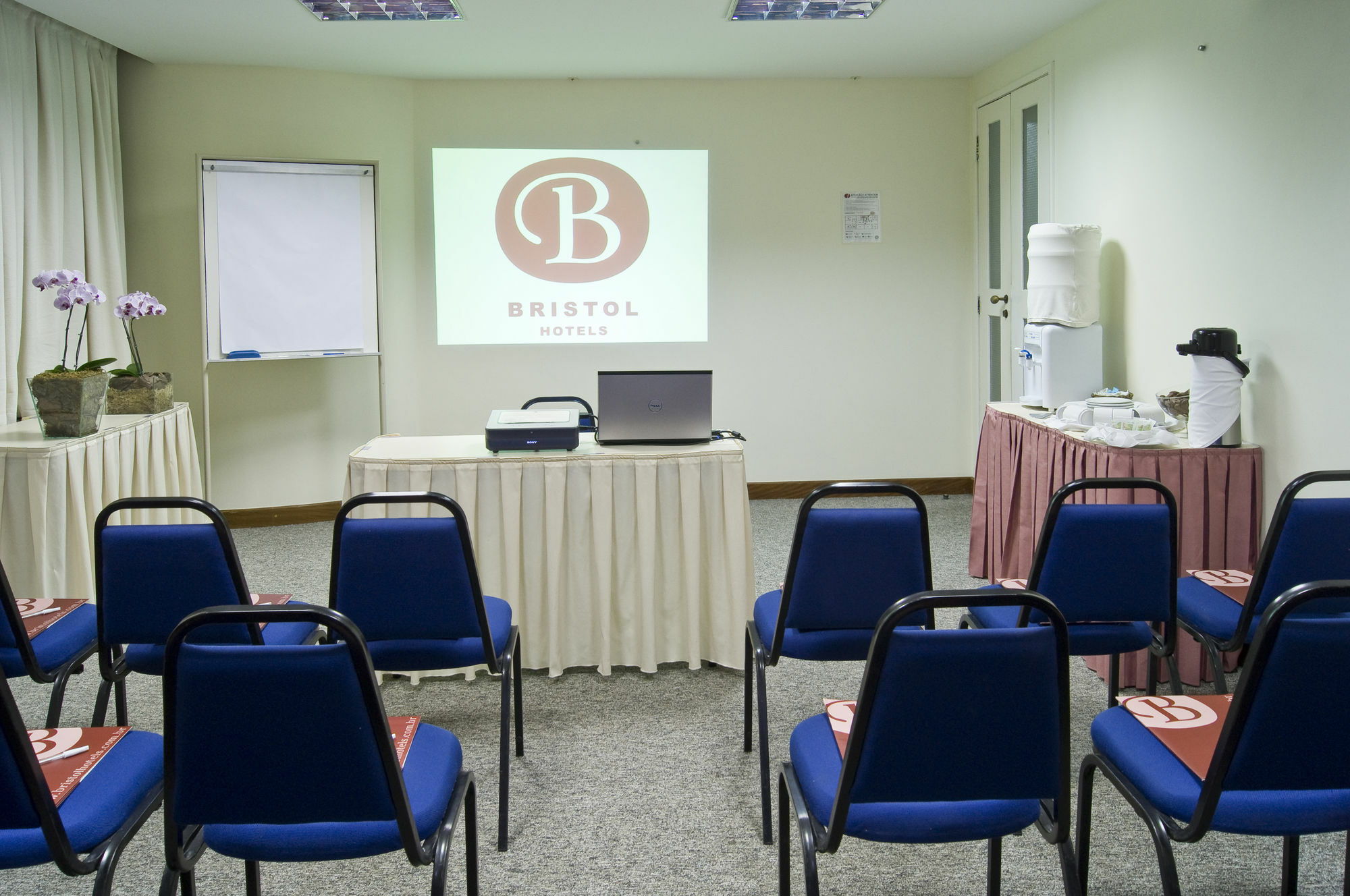 Slaviero Vitoria Hotel Екстериор снимка
